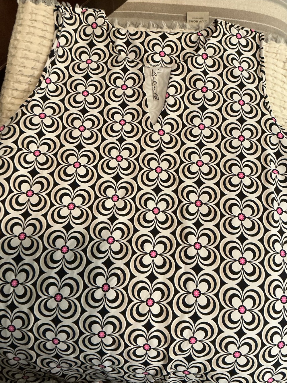 Lulu - B  Black Optical Daisy UPF50+ split neck sleeveless top